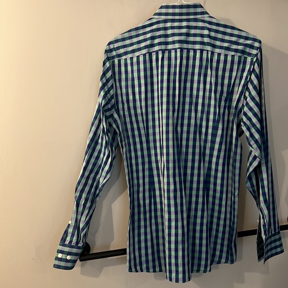 Boss Hugo Boss slim fit button down shirt. Size 42 16 1/2 blue green checkered. - Picture 4 of 4